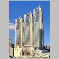 Shinjuku Park Tower, Nishi-Shinjuku, Shinjuku, Tokyo, Japan, photo Akonnchiroll, Wikipedia.jpg